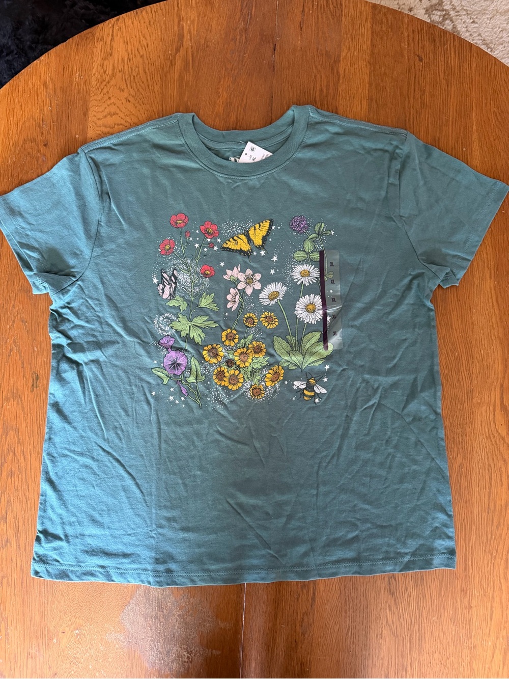 Doe XL Floral & Butterfly Graphic Tee - NWT